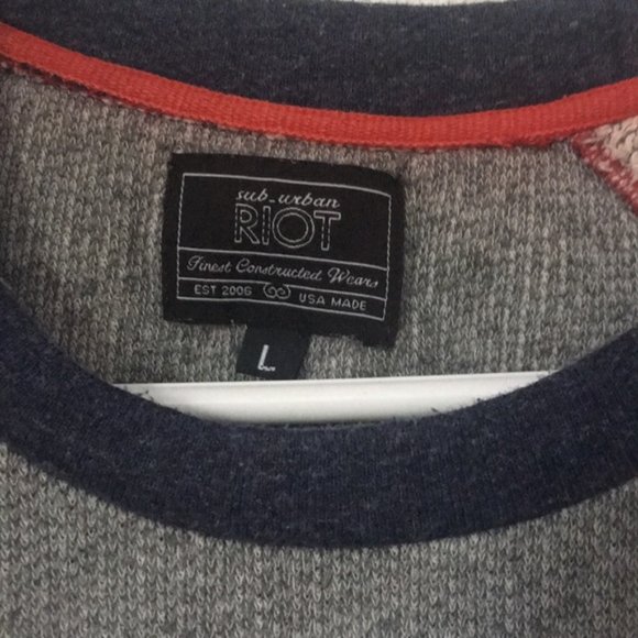 Sub-urban Riot Sweater - Picture 2 of 6